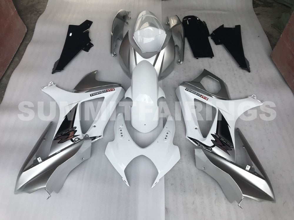 غطاءات لسوزوكي GSXR1000 K7 (2007-2008) فضي وأبيض