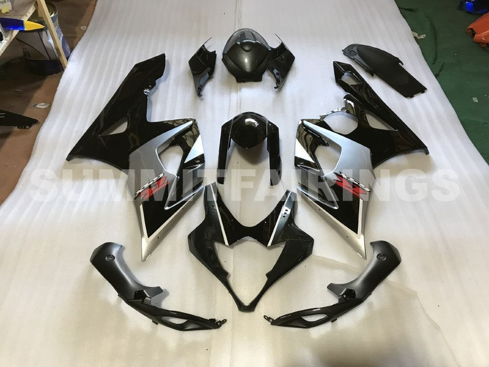 Защитные обтекатели для Suzuki - GSXR1000 K5 05-06 серый, черный и серебряный