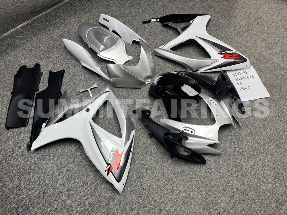 Étuis pour Suzuki - GSXR600-750 K6 06-07 Argent blanc