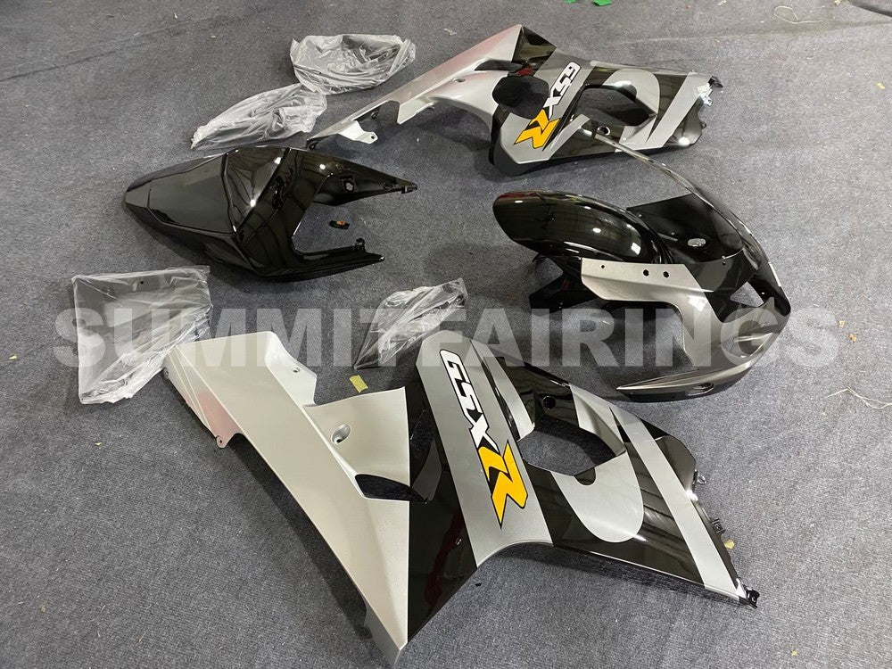 Capas para Suzuki GSXR 600 750 Pretas e Prateadas GSXR (2004-2005)
