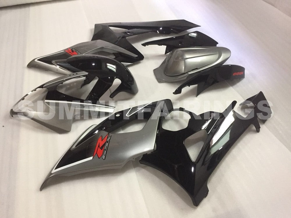 Защитные обтекатели для Suzuki - GSXR1000 K5 05-06 серый, черный и серебряный