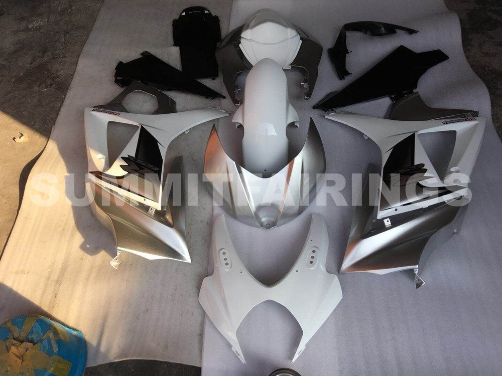 غطاءات لسوزوكي GSXR1000 K7 (2007-2008) فضي وأبيض